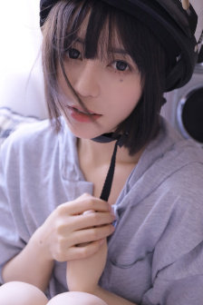 少妇大荫蒂被巨大爽爽大小说